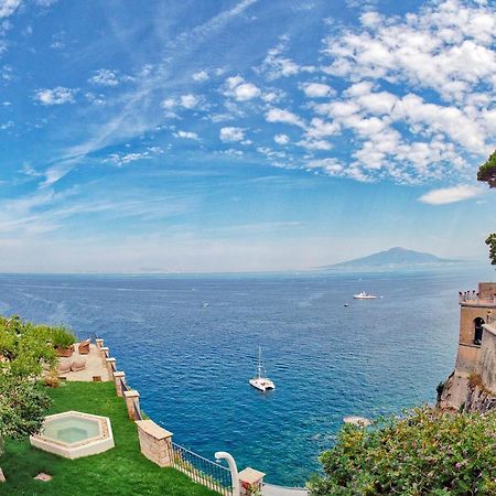 Amore Rentals - Villa Galidia Сорренто Экстерьер фото